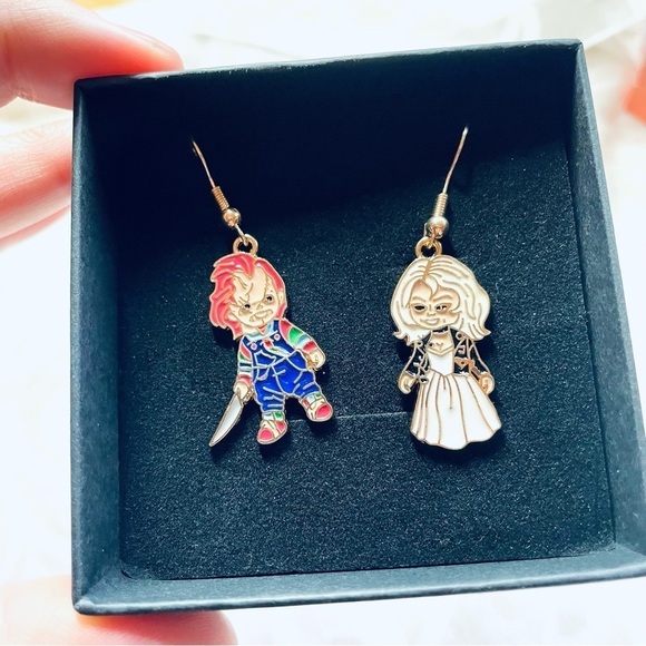 NWT Chucky & Tiffany Bride Of Horror Film Halloween Drop Dangle Earrings 🎃 - Picture 9 of 11